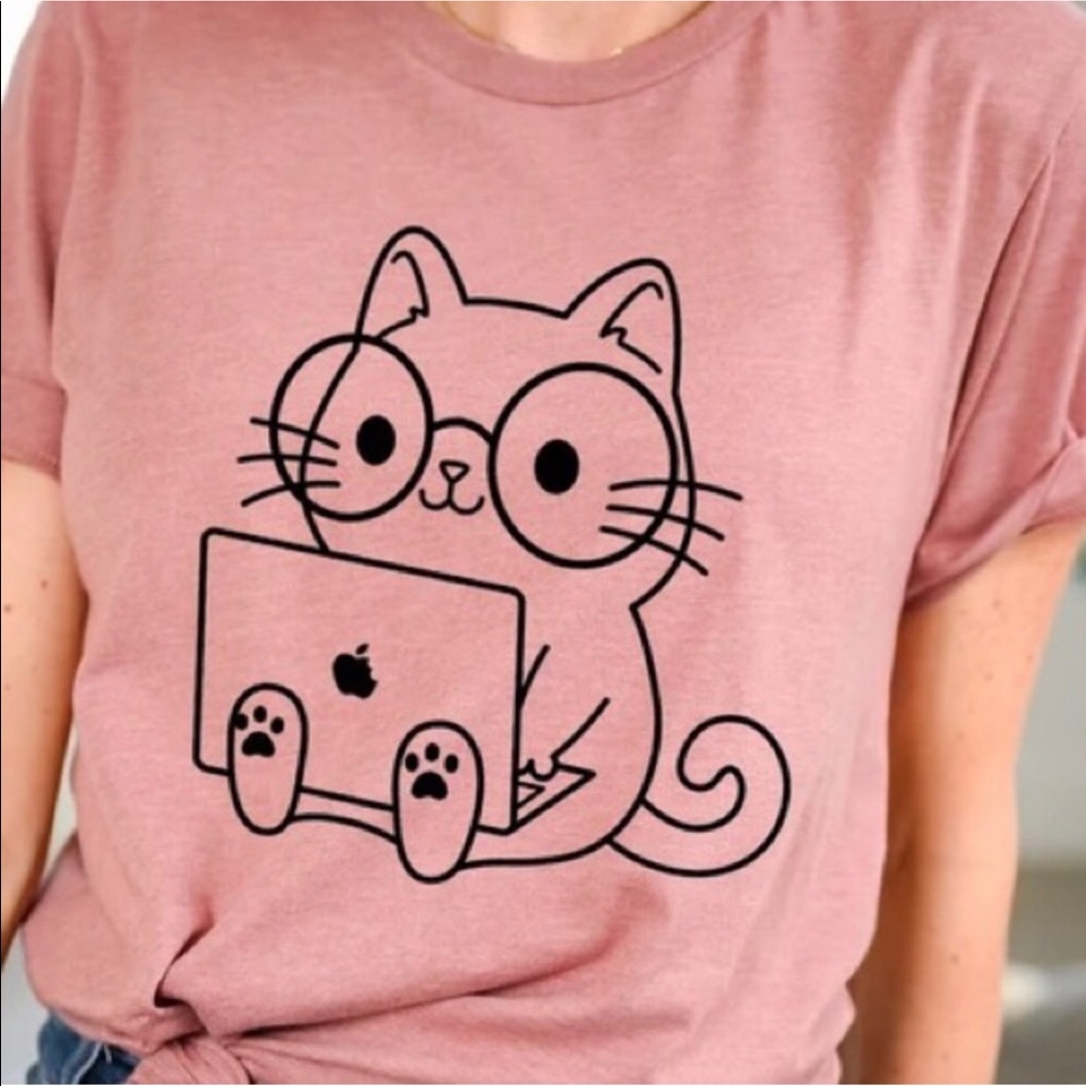 - LOW STOCK HOT 🔥🔥🔥Cute Animal  women's t-shirt SALE ACT FAST